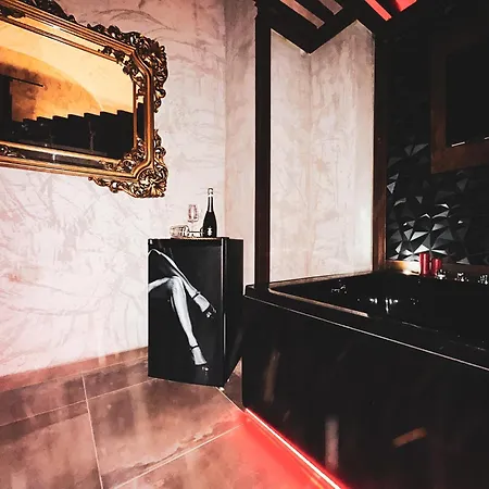 Black Hole Rooms Catania Exterior photo